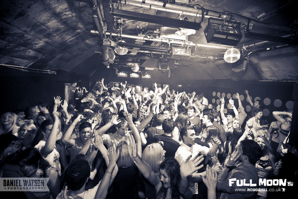 IMAGE: http://payload34.cargocollective.com/1/3/110609/2983238/08-03-2012-68_960.jpg